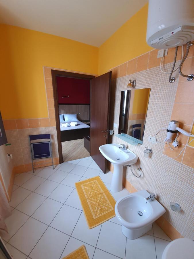 B&B 13 Иглесиас Экстерьер фото